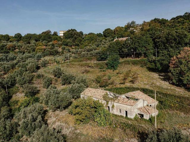 Rustico in vendita a Sant'Elia, Calabria