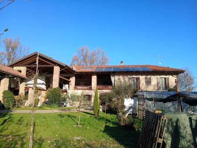 Rustico in vendita a Piemonte, Torino