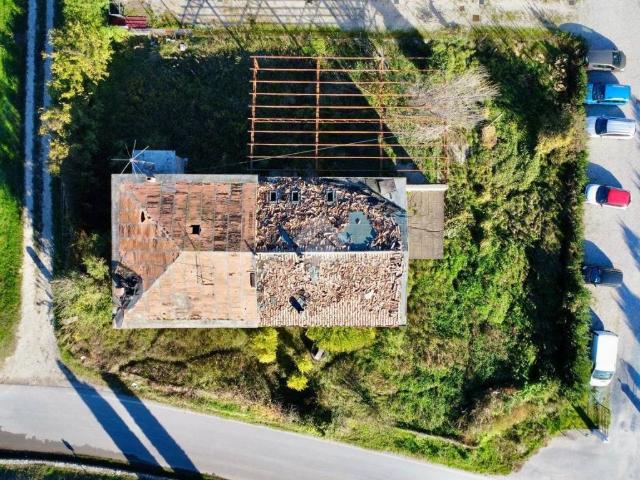 Rustico in vendita a Cavaion Veronese, Veneto