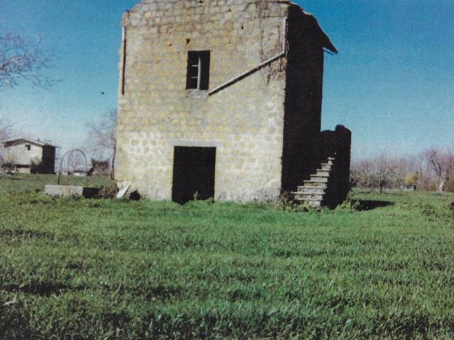 Rustico in vendita a San Bartolomeo, Roma Capitale