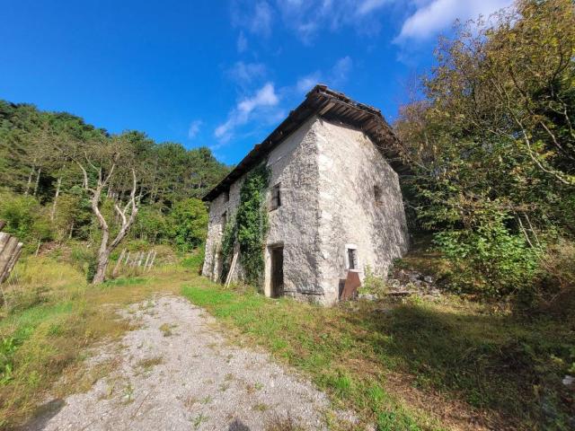 Rustico in vendita a Comunità della Valle dei Laghi, Cavedine