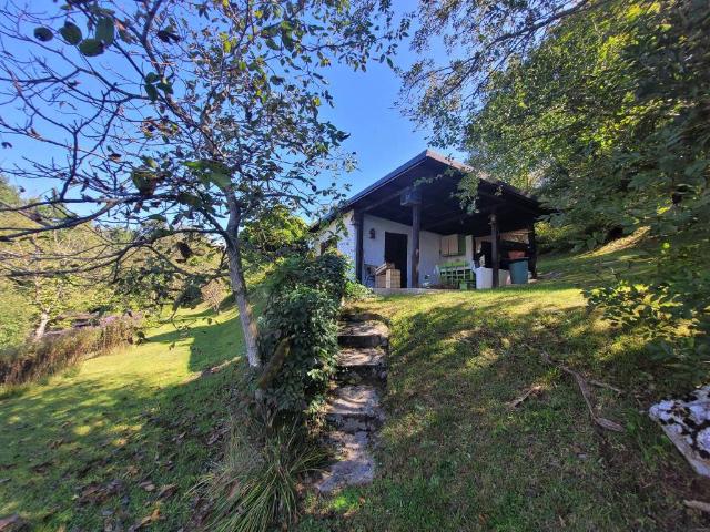 Rustico in vendita a Comunità della Valle dei Laghi, Cavedine