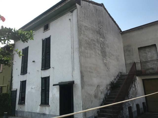 Rustico in vendita a Cavenago D'adda, Lombardia
