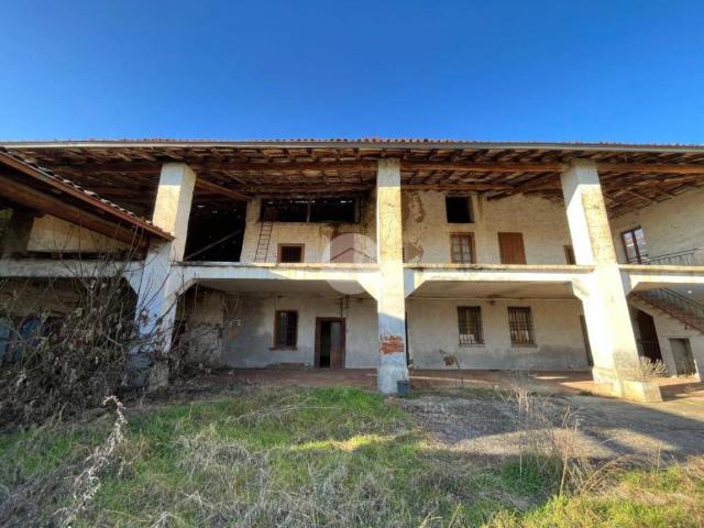 Rustico in vendita a Cazzago San Martino, Lombardia