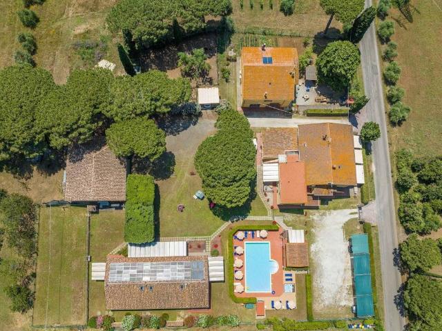 Rustico in vendita a Cecina, Toscana