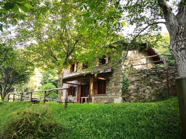 Rustico in vendita a Comunità montana della valle Camonica, Cedegolo