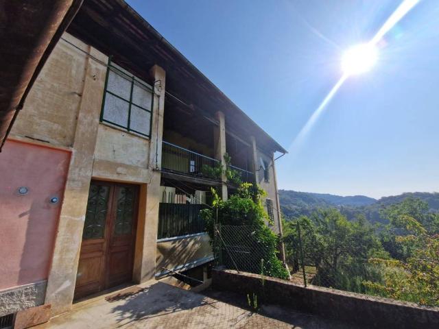Rustico in vendita a Cellio con Breia, Piemonte