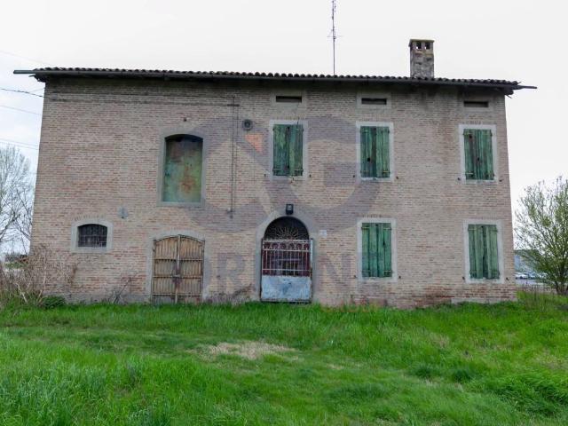 Rustico in vendita a Unione Alto Ferrarese, Cento