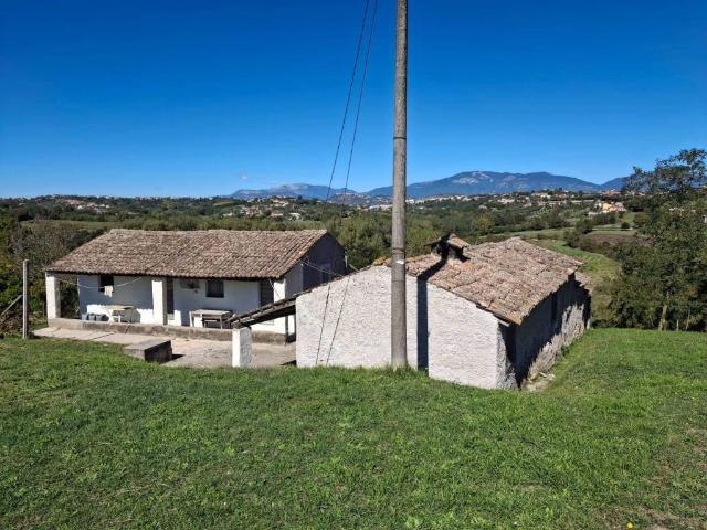 Rustico in vendita a Ceprano, Lazio