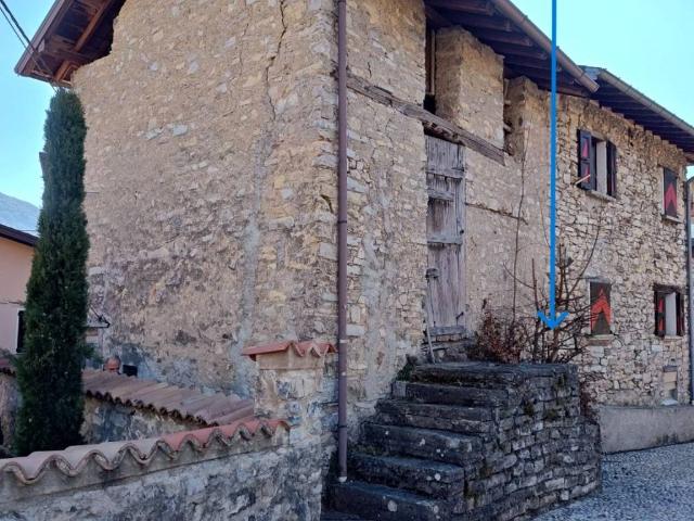 Rustico in vendita a Centro Valle Intelvi, Cerano D'intelvi