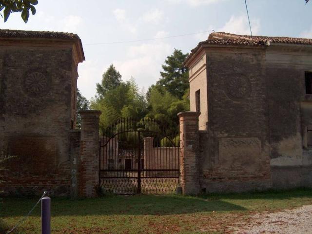 Rustico in vendita a Ceresara, Lombardia
