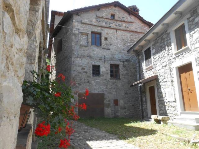 Rustico in vendita a Cerignale, Reggio Emilia