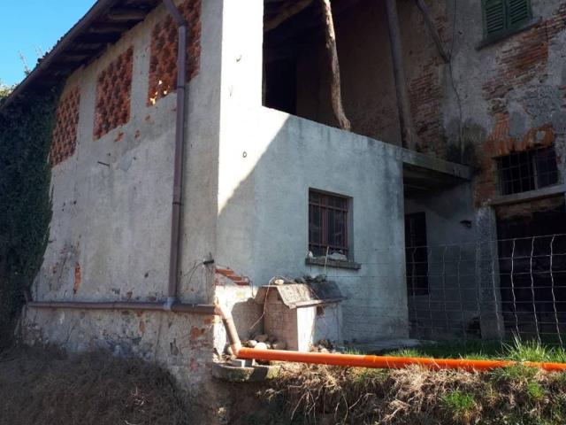 Rustico in vendita a Montesordo, Cermenate