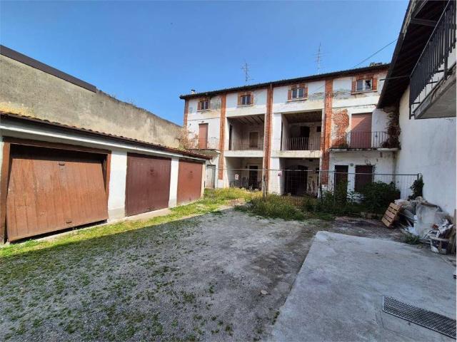 Rustico in vendita a Montesordo, Cermenate