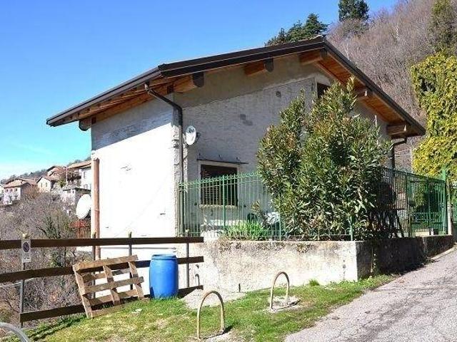 Rustico in vendita a Rovenna, Cernobbio