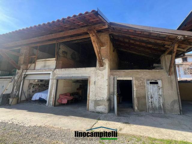 Rustico in vendita a Cernusco Sul Naviglio, Lombardia