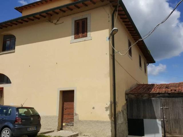 Rustico in vendita a Unione dei Comuni Circondario dell'Empolese Valdelsa, Lucardo