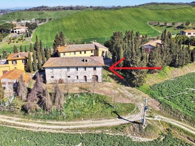 Rustico in vendita a Unione dei Comuni Circondario dell'Empolese Valdelsa, Lucardo