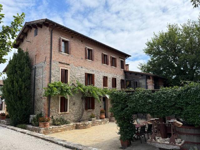 Rustico in vendita a Montemerlo, Cervarese Santa Croce