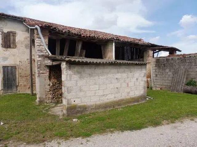 Rustico in vendita a Fossona, Cervarese Santa Croce