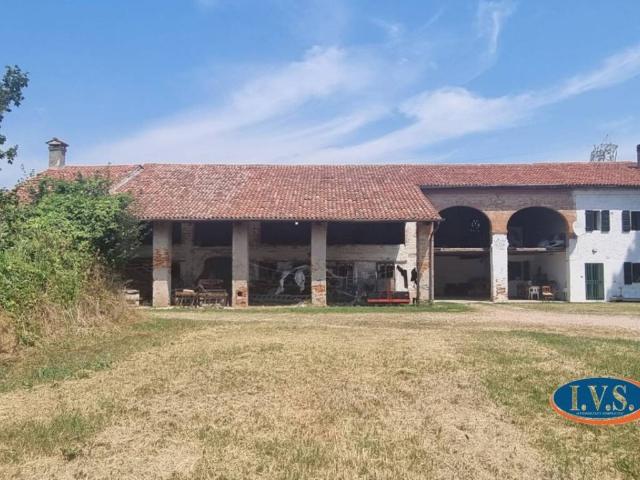 Rustico in vendita a Cervarese Santa Croce, Veneto