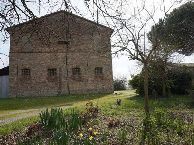 Rustico in vendita a Cervia, Reggio Emilia