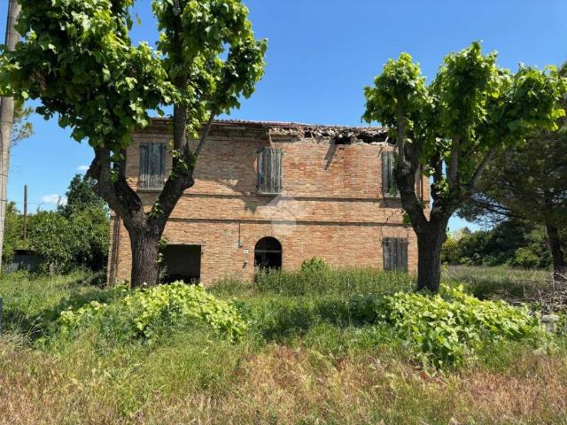Rustico in vendita a Castiglione di Cervia, Cervia