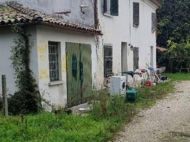 Rustico in vendita a Castiglione di Cervia, Cervia