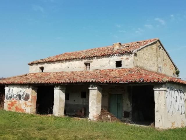 Rustico in vendita a Cervia, Reggio Emilia