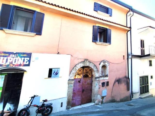 Rustico in vendita a Cervino, Caserta