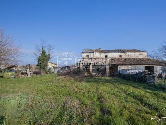 Rustico in vendita a Unione dei comuni Valle del Savio, Cesenà
