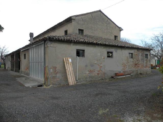 Rustico in vendita a Unione dei comuni Valle del Savio, Cesenà
