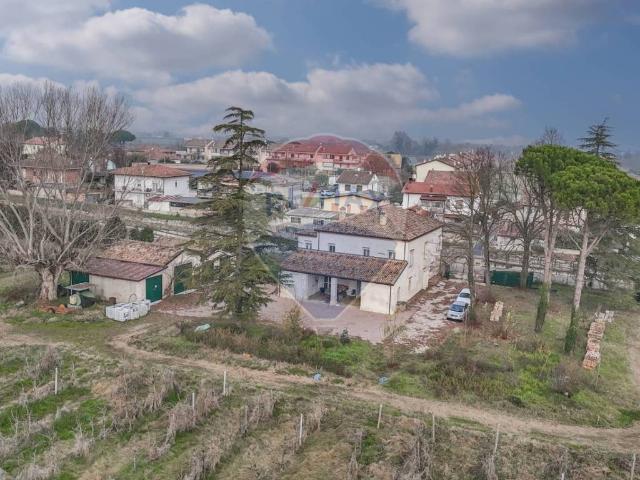 Rustico in vendita a Unione dei comuni Valle del Savio, Cesenà
