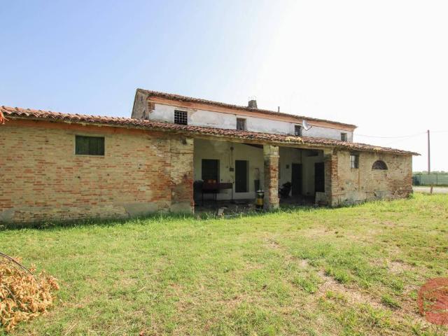 Rustico in vendita a Unione dei comuni Valle del Savio, Cesenà