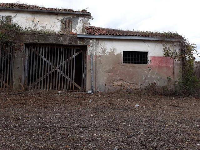 Rustico in vendita a Unione dei comuni Valle del Savio, Cesenà
