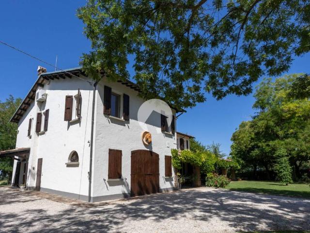 Rustico in vendita a Unione dei comuni Valle del Savio, Cesenà