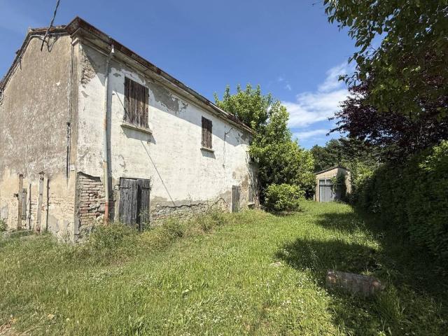 Rustico in vendita a Sala di Cesenatico, Cesenatico