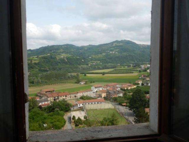 Rustico in vendita a Piemonte, Asti