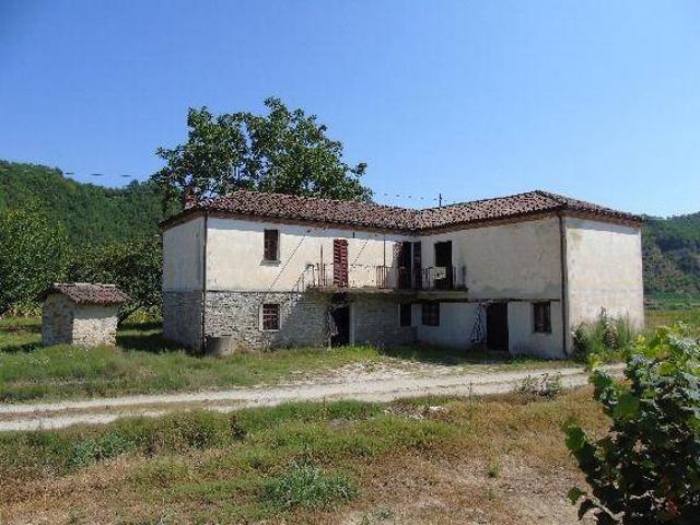 Rustico in vendita a Piemonte, Asti