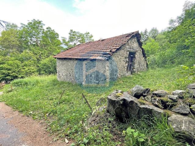 Rustico in vendita a Comunità montana della valle Camonica, Ceto