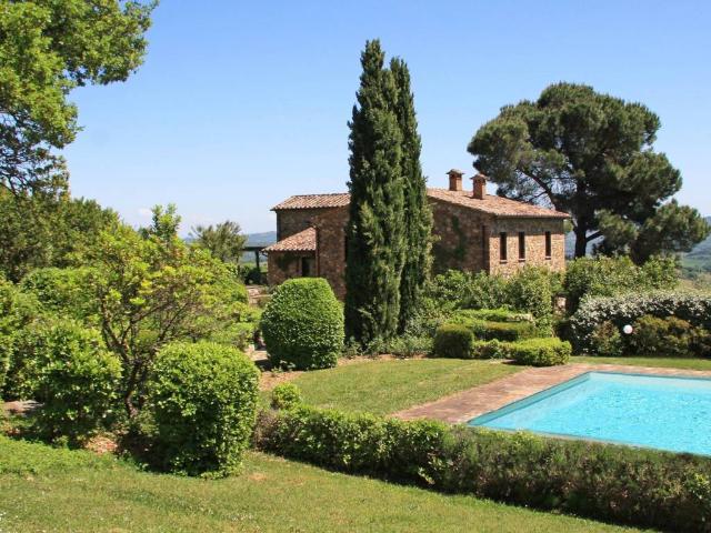 Rustico in vendita a Cetona, Toscana
