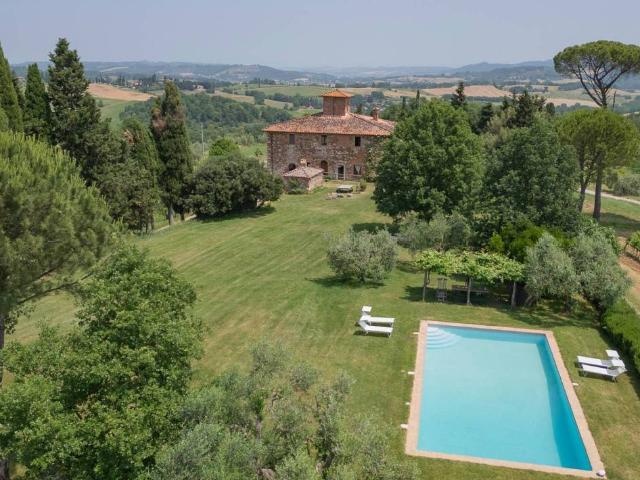 Rustico in vendita a Cetona, Toscana