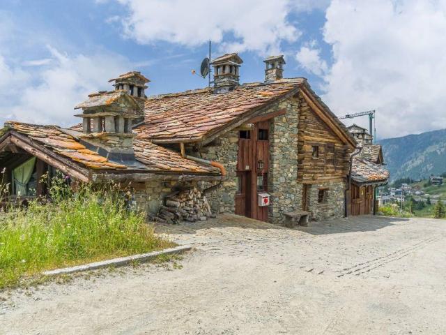 Rustico in vendita a Chamois, Aosta
