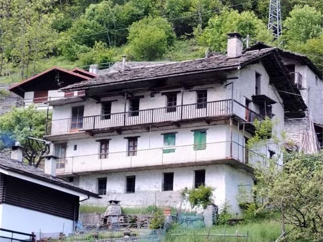 Rustico in vendita a Champorcher, Aosta