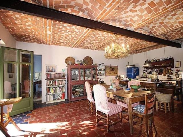 Rustico in vendita a San Bartolomeo, Piemonte