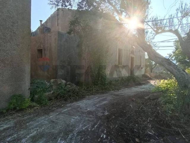 Rustico in vendita a Chiaramonte Gulfi, Sicilia