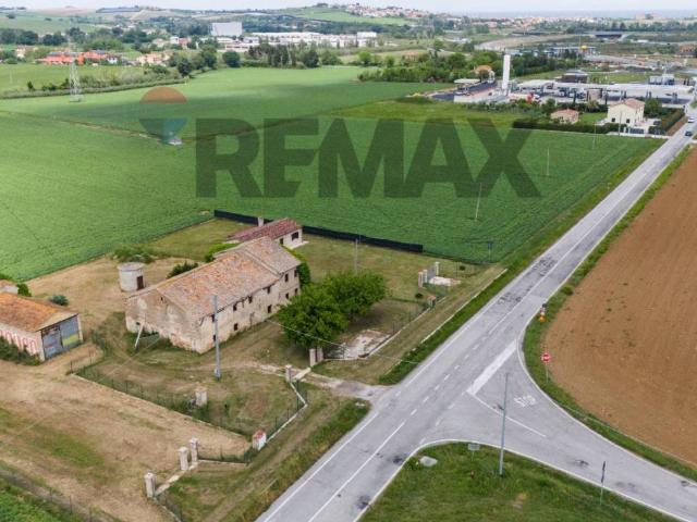 Rustico in vendita a Marche, Ancona