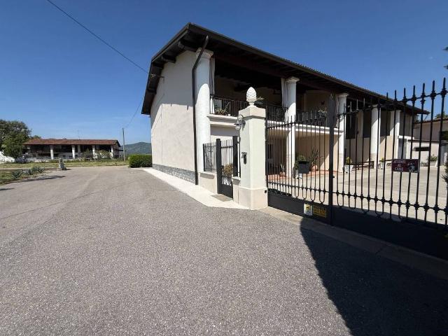 Rustico in vendita a Chiari, Lombardia
