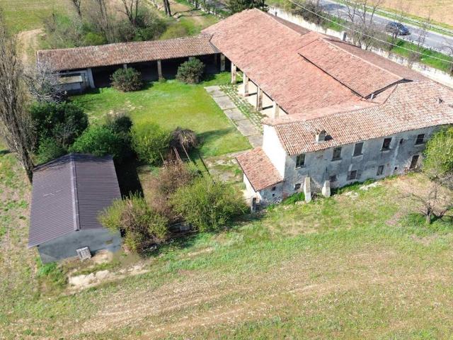 Rustico in vendita a San Giovanni, Chiari
