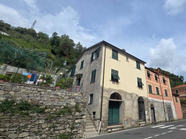 Rustico in vendita a Chiavari, Liguria